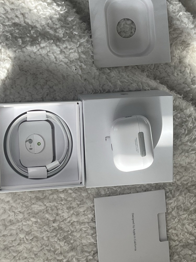 AirPods Pro 2 Noise Canceling In-Ear Earphones