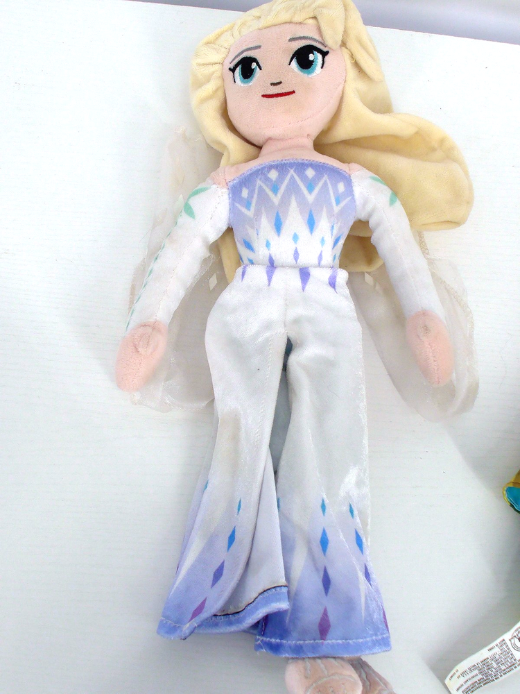 Disney Frozen 2 Fabulous Elsa Stuffed Plush Doll 15 Inches Snow Queen
