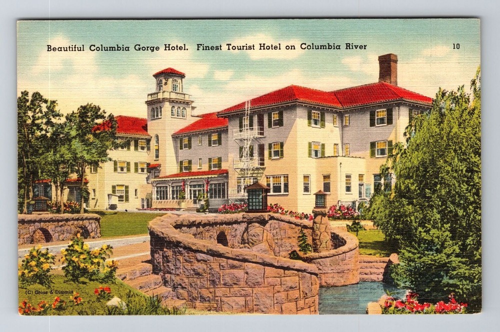 Vintage Postcard of Columbia River Gorge Hotel in Hood River Oregon