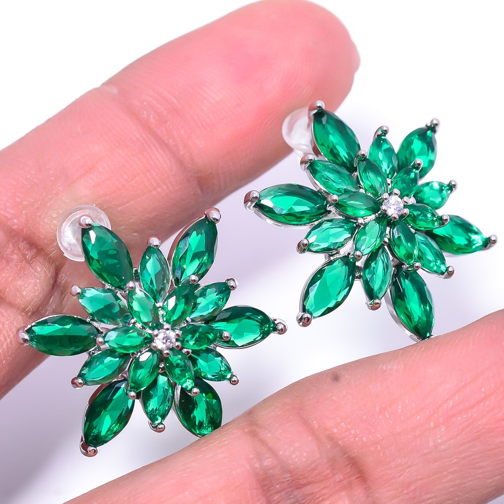 Tsavorite & Cubic Zirconia 925 Sterling Silver Flower Earring 0.98