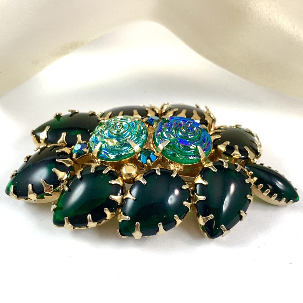 Vintage Iridescent Green Glass Cabochon Gold Tone Brooch