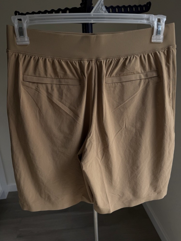 Athleta Women's Bermuda Shorts Mid Rise Tan Size 10