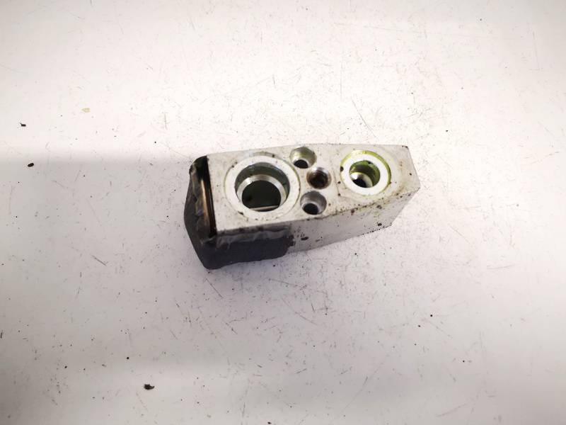 Jeep Compass AC Expansion Valve DE2197891-56 Replacement Part