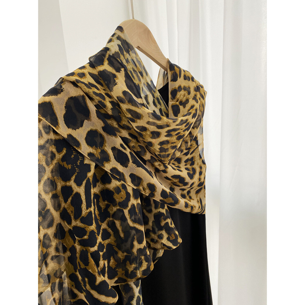 “New Boutique 2025 Georgette 100% Silk Breathable Shawl Sunscreen Scarf Printing