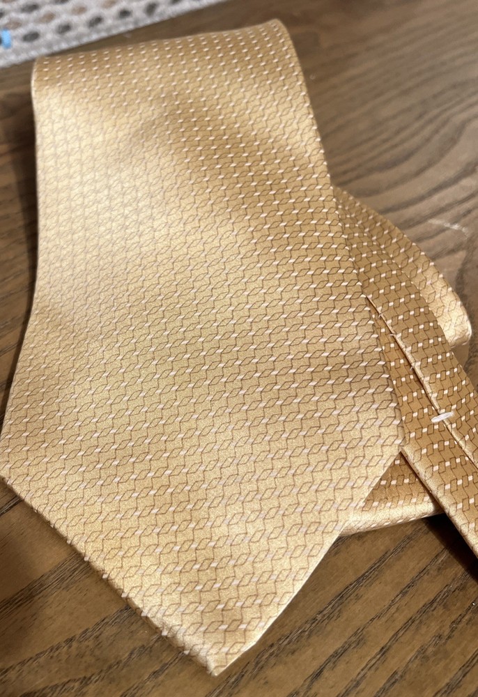 Stafford Executive Gold 100% Imported Silk Men’s Neck Tie Made In USA Vtg