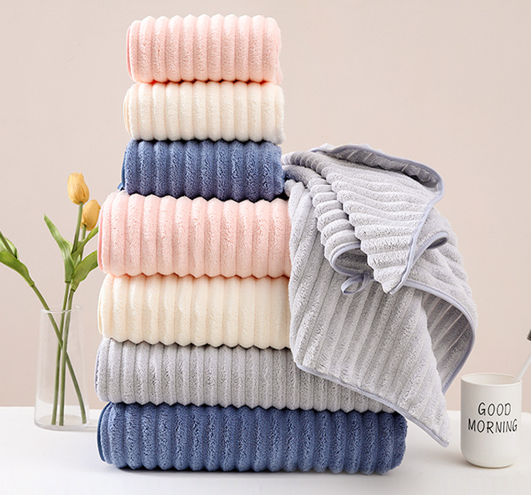 3-Piece Super Soft Candy Fleece Bath Towel Set