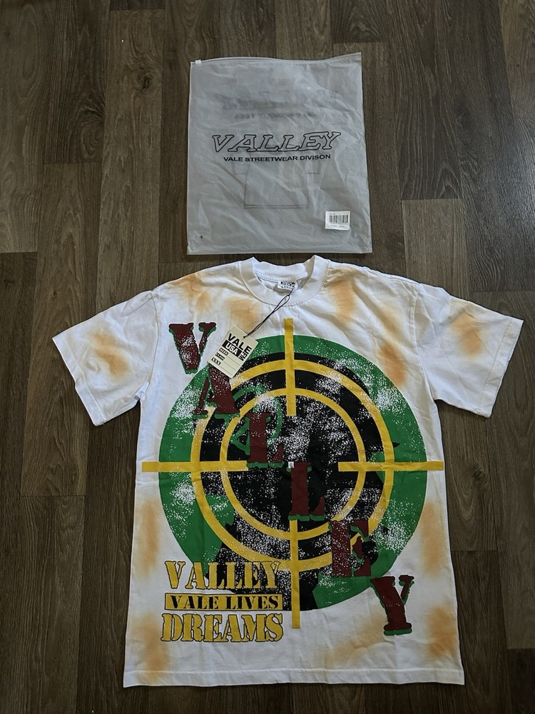 Vale tee brand new size(L)