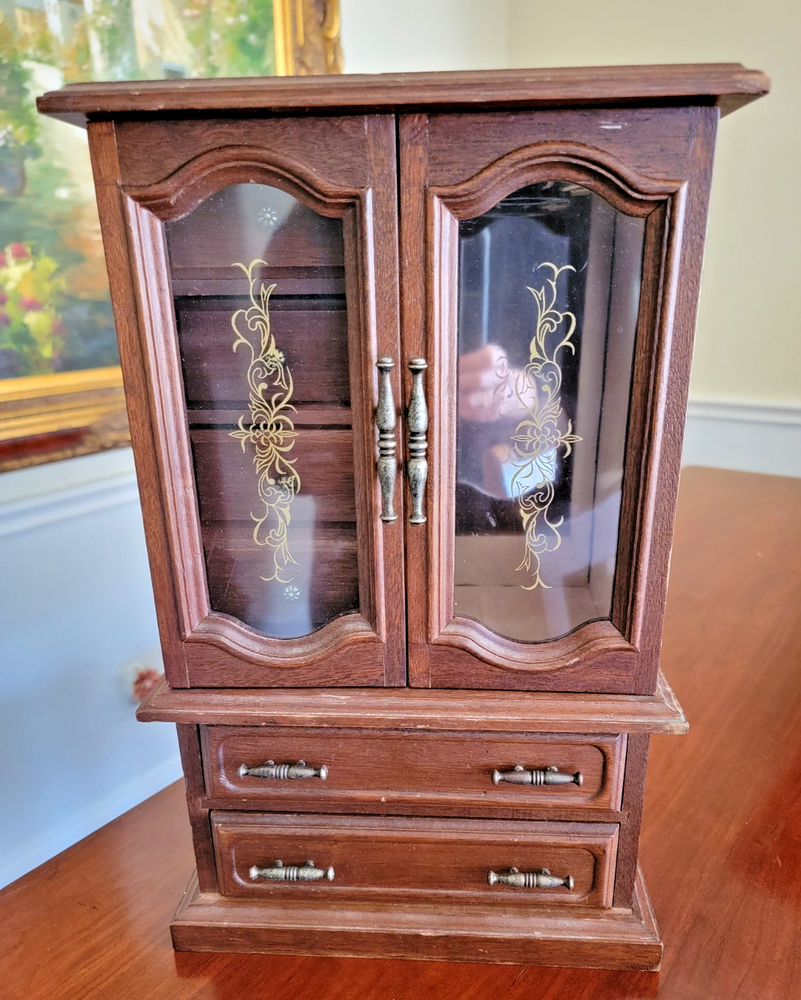 Vintage Wooden 2 Tier Amoire Etched Glass Ring Necklace Musical Jewelry Box