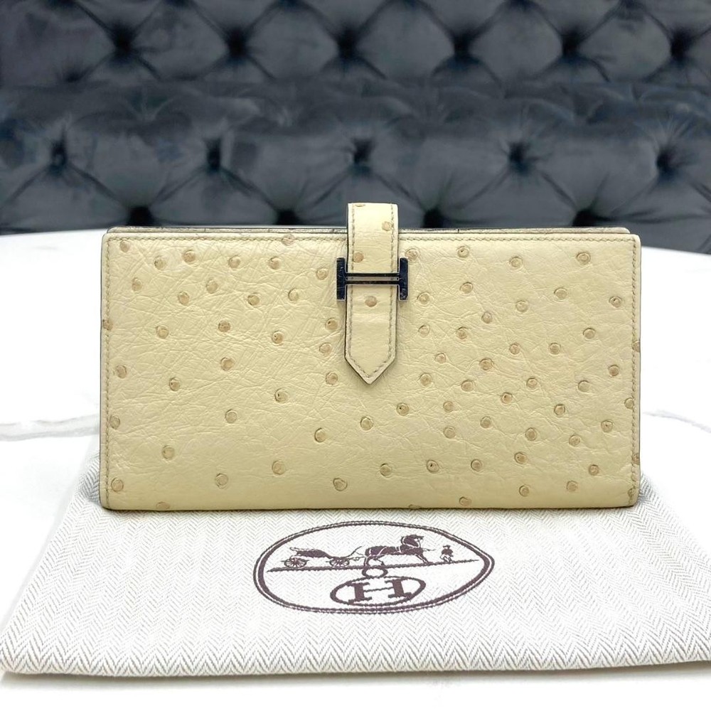 Hermes Bear Soufflé Parcheman Ostrich Long Wallet X Engraved Good Condition ☆
