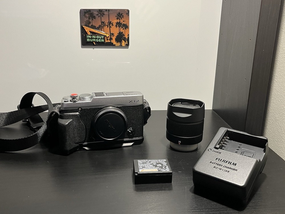 Fujifilm X-E2 Camera & Fujifilm XC 35mm F2 Lens BUNDLE + ACCESSORIES