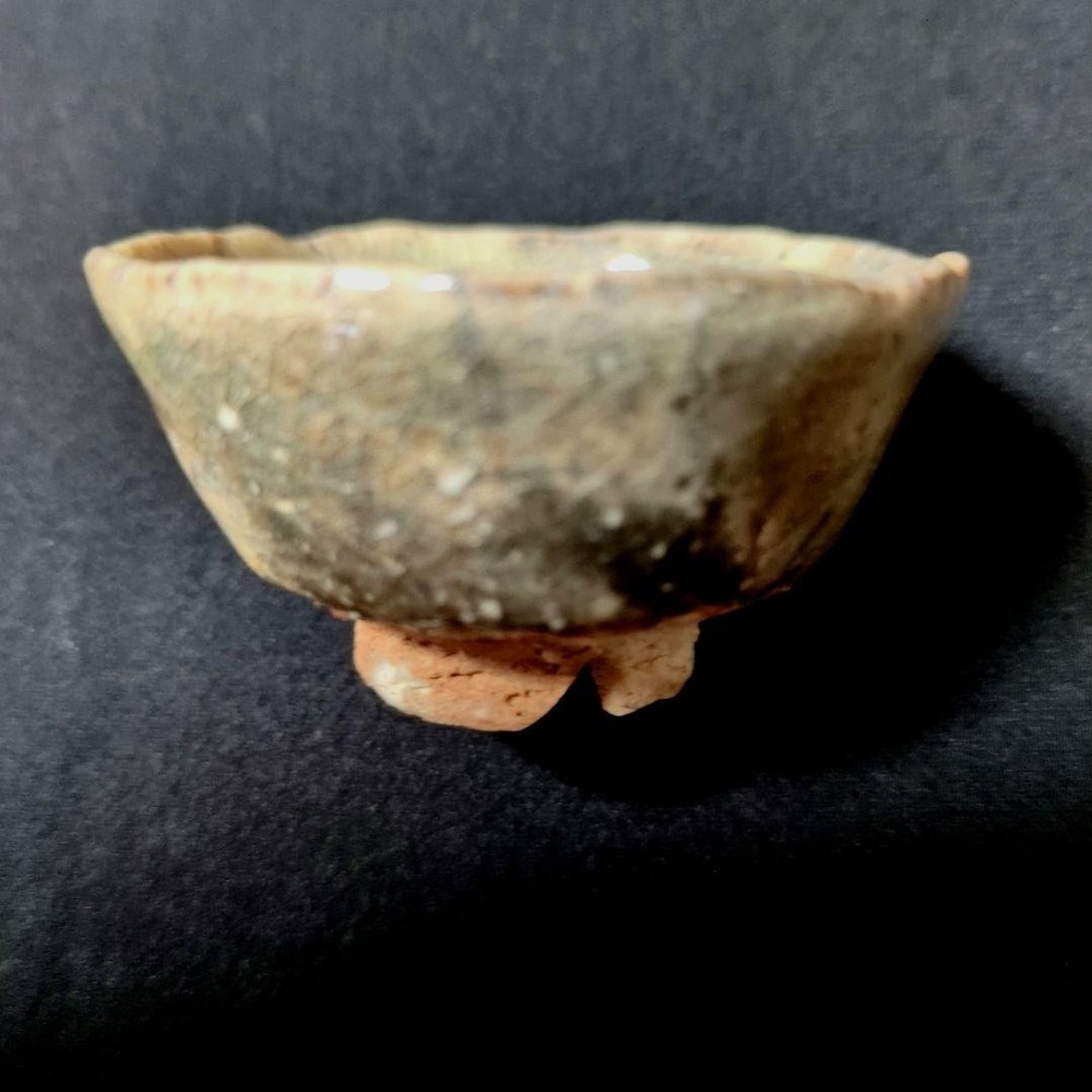 Hagiyaki Small Sake Cup Gray Ceramic 5.7cm Unique Shape New Condition