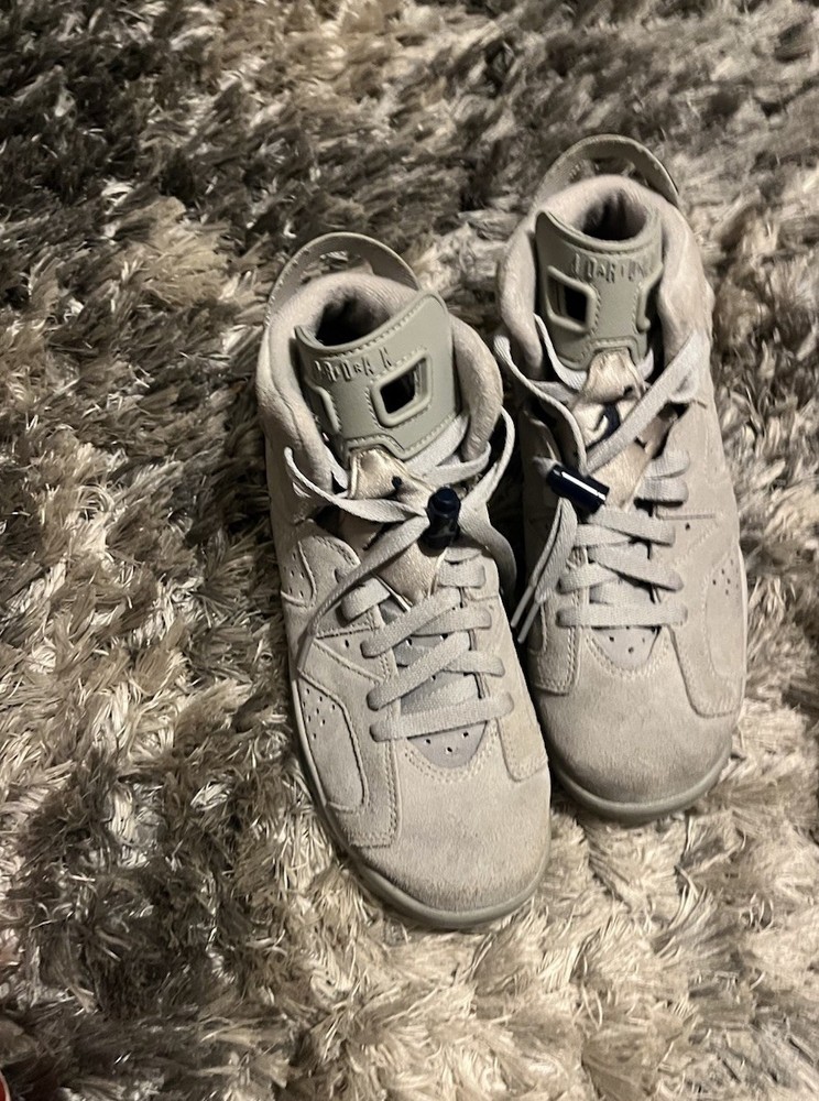 Size 6.5 - Jordan 6 Retro Mid Georgetown