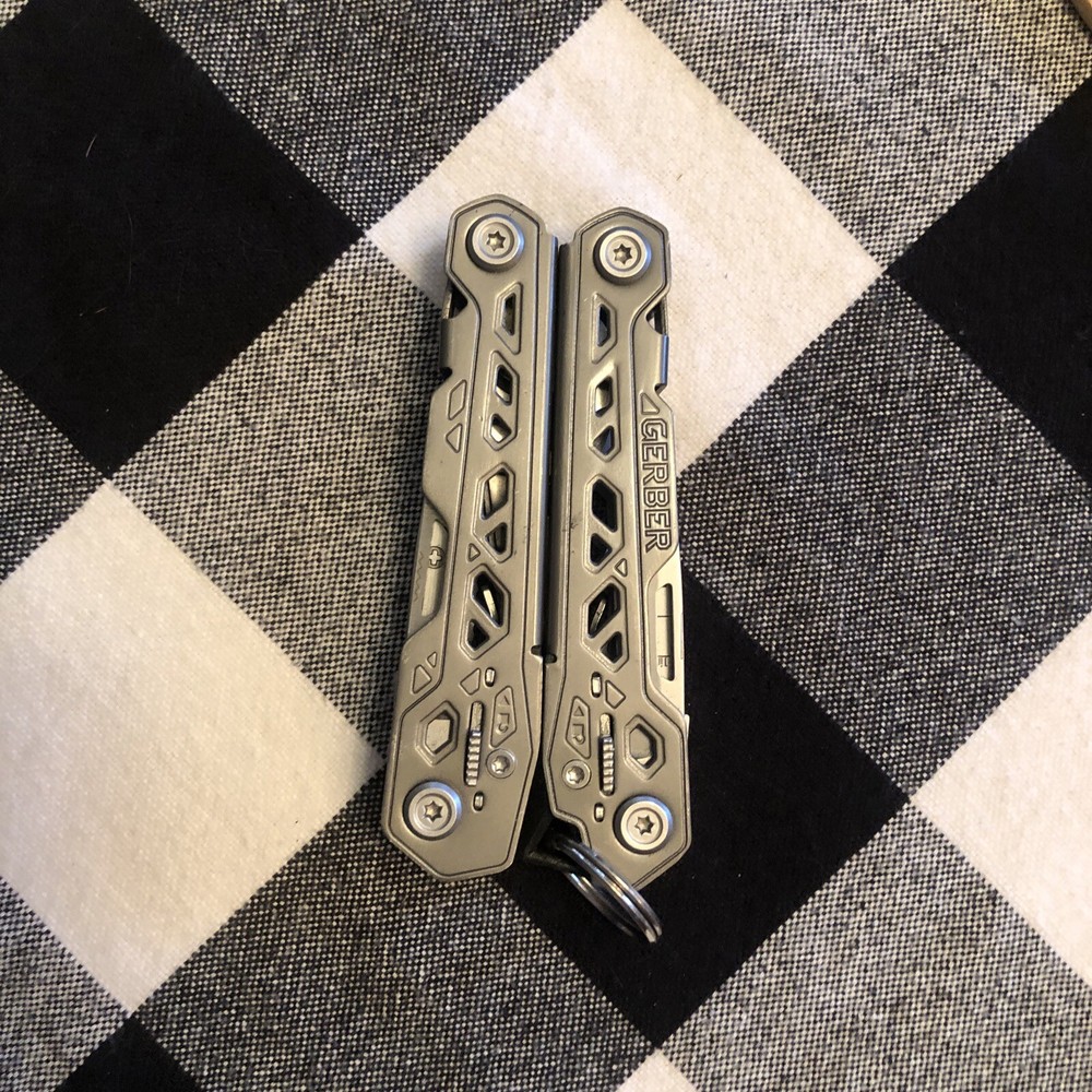 Gerber Truss Gray Multi-Tool with Dime Pocket Knife Pliers Scissors