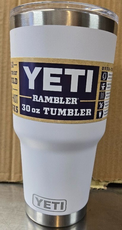 YETI Rambler 30 oz White Stainless Steel Vacuum Insulated Tumbler NEW