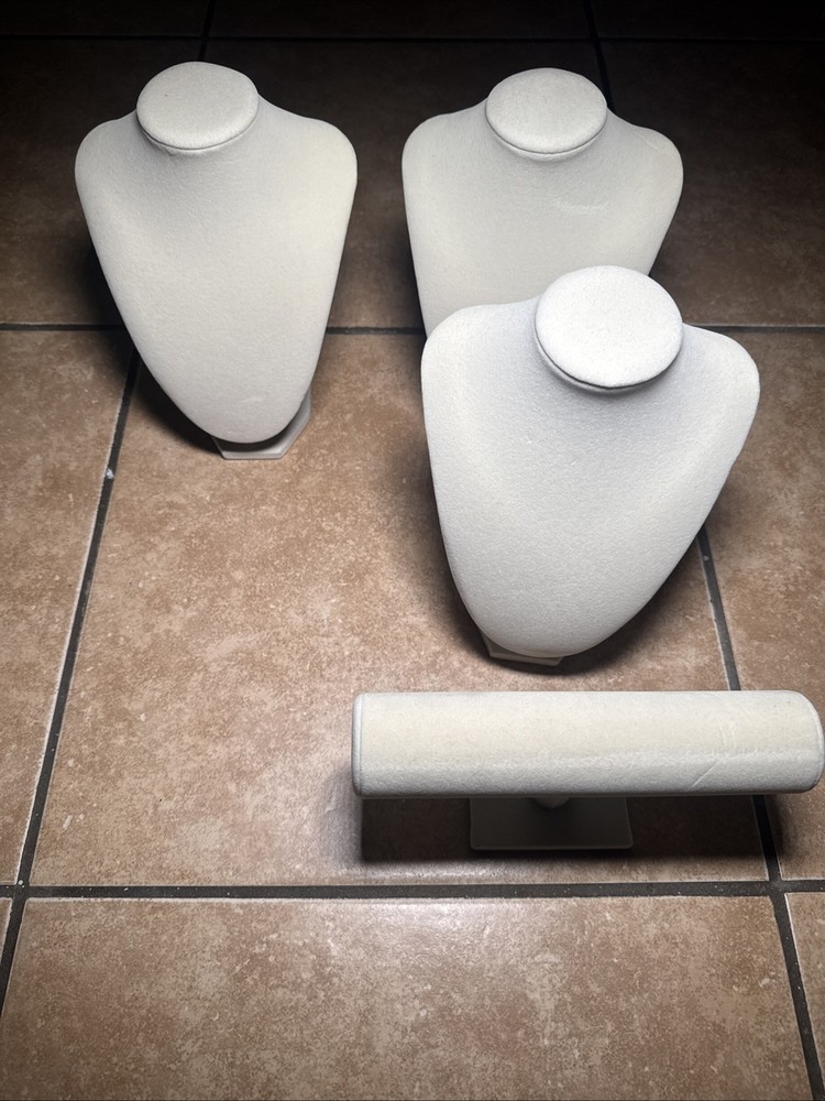 Necklace & Bracelet Display Stands, 3 Necklace, 1 Bracelet ,Beige, Lot Of 4, New