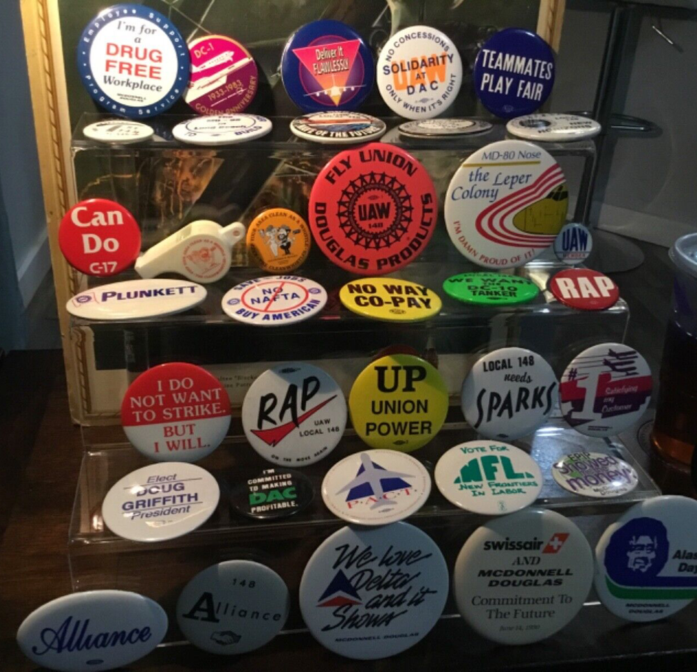 UAW 148 Pinback button United Aeronautic Workers Boeing McDonnel Douglas Choice