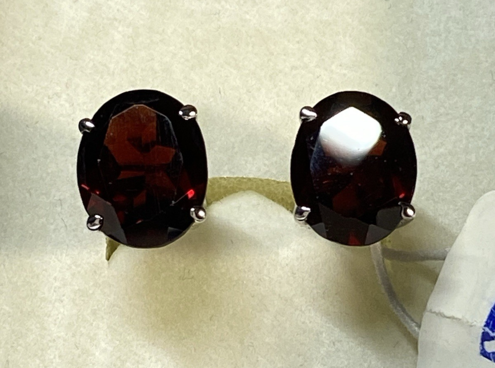 Fathers Day Gift - Tracey Mayer Garnet Sterling Silver Cufflinks - Elegant & Stylish-image