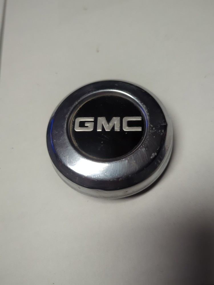 71-72 GMC Sprint 5 Spoke Wheel Center Cap Hub Z28 El Camino GM Z-28