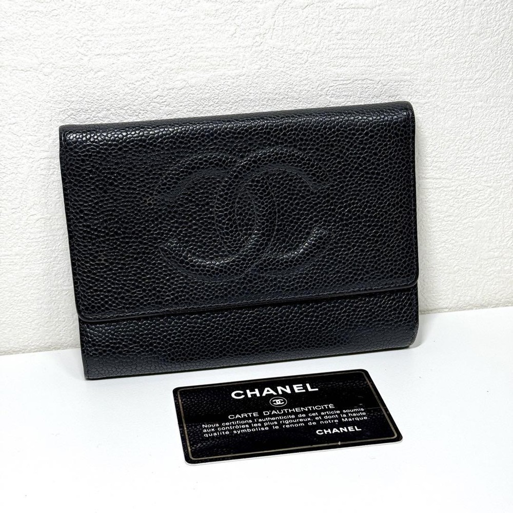 Chanel Vintage Tri-Fold Caviar Leather Wallet Black Authentic Pre-Owned