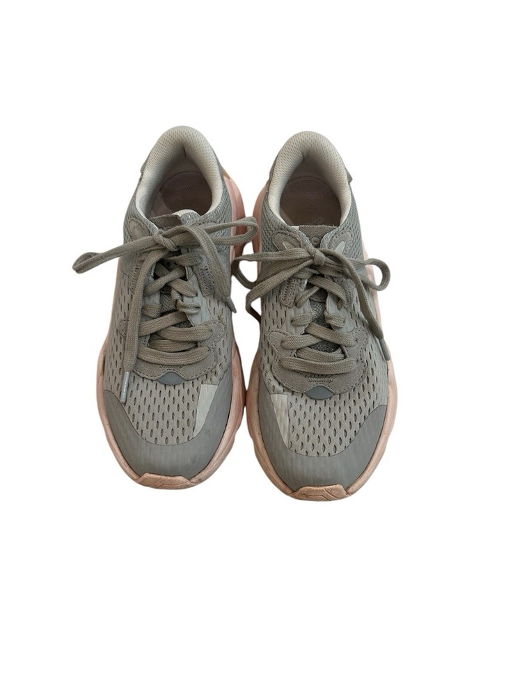 Sorel Women's Kinetic Rnegd Sneakers in Dove Gray Peach Size 7 NL4145-081