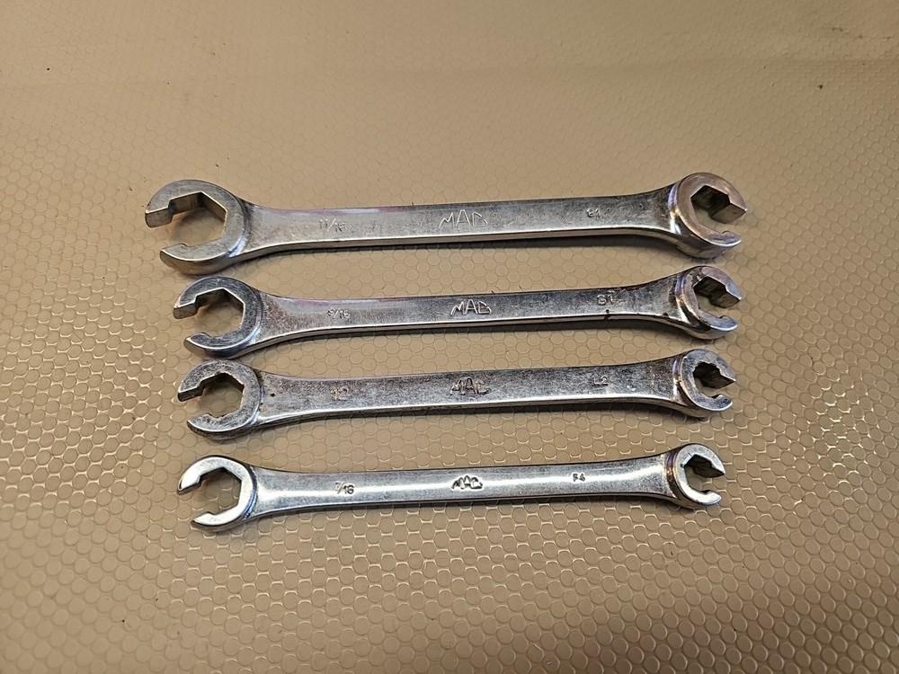 MAC TOOLS 4 PIECE SAE. FLARE-NUT DOUBLE END LINE WRENCHES Standard / metric