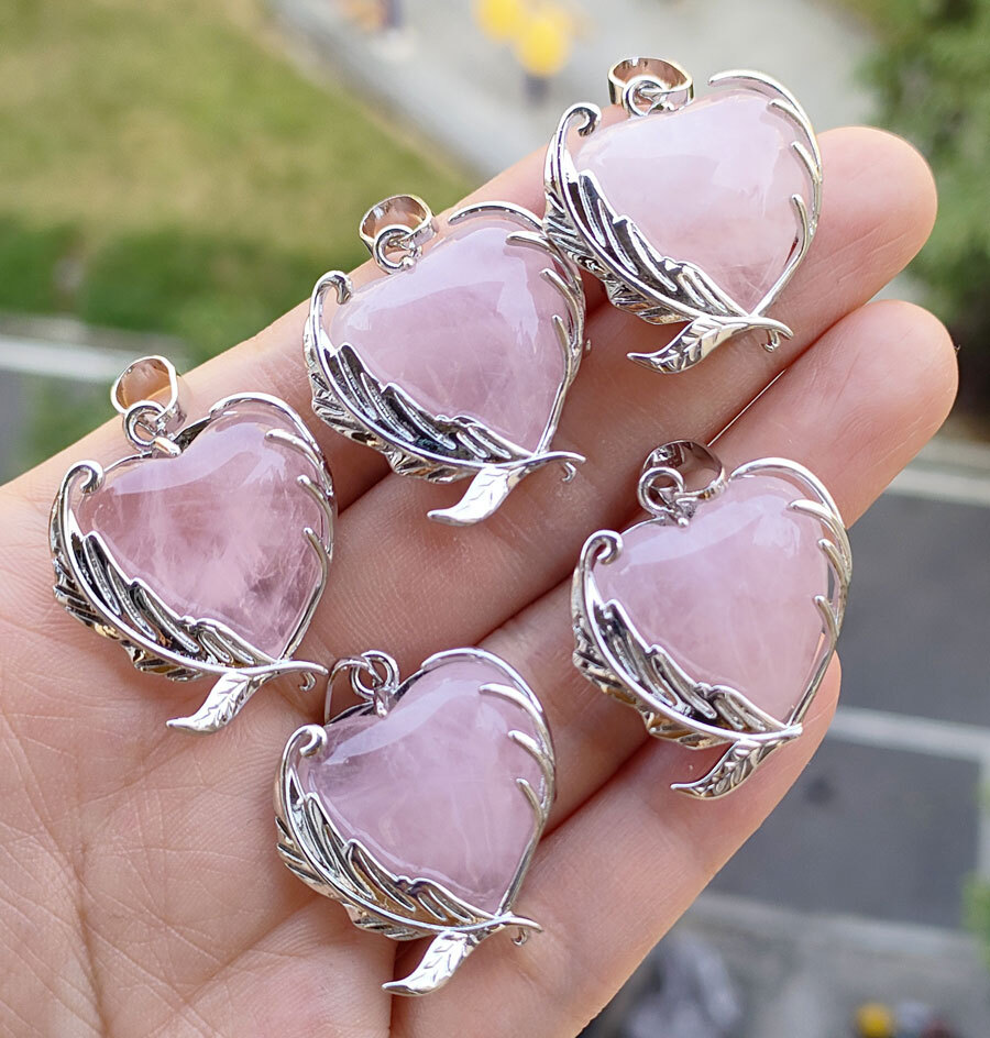 10pcs Natural Rose Quartz Gems Heart Leaf Pendants Magic Reiki Amulet Lucky