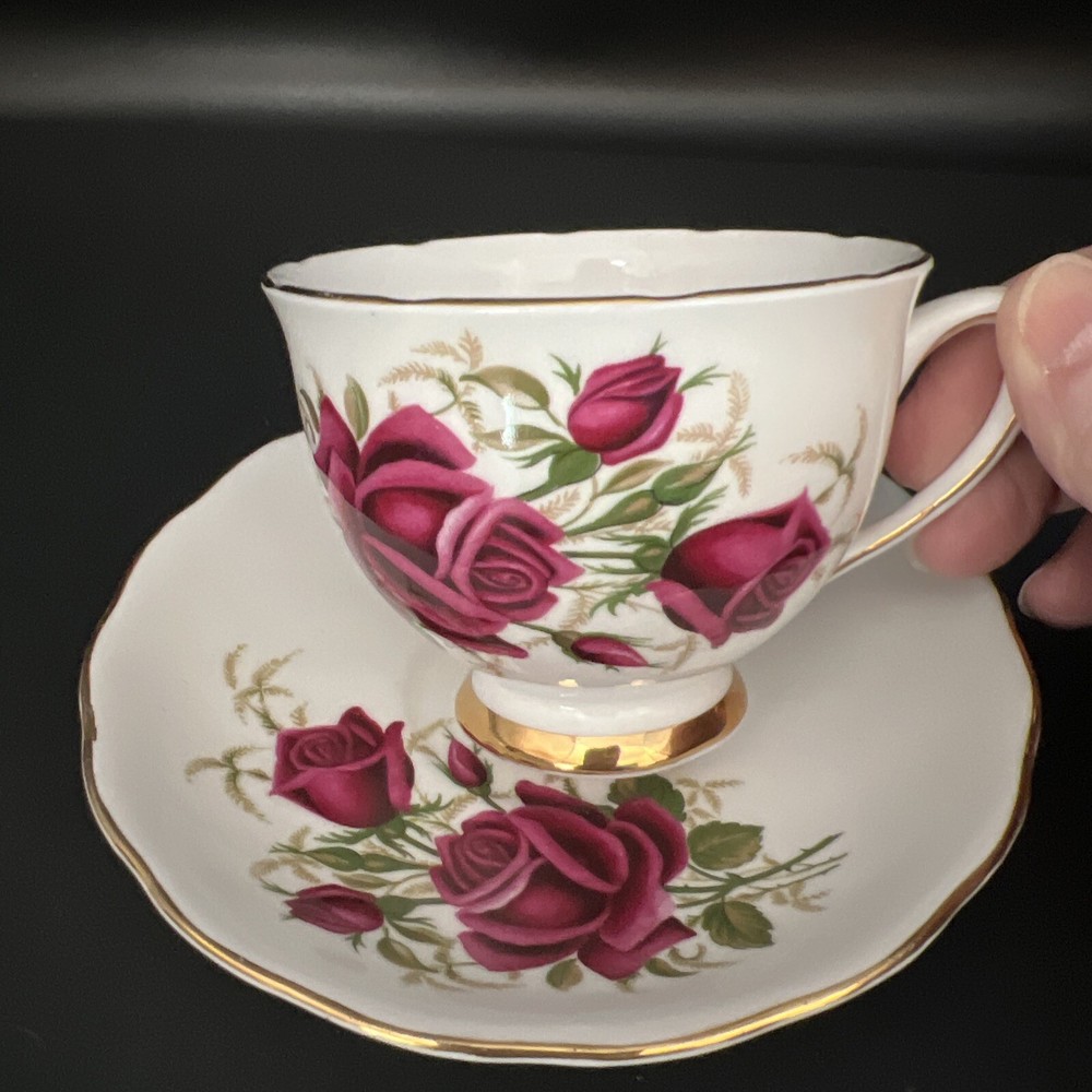 Colclough England Red Roses and Gold Gilt Tea Cup and Saucer Set