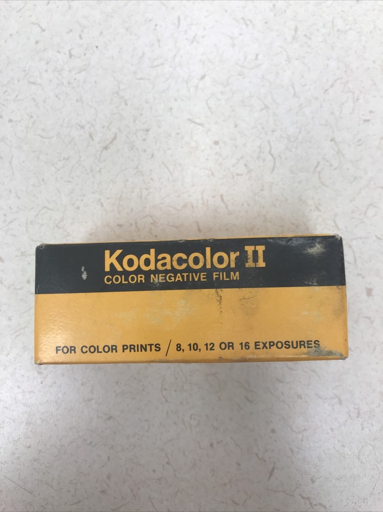 Vintage Kodak Kodacolor II Film Cartridge Sealed  Color Negative Film c1 20