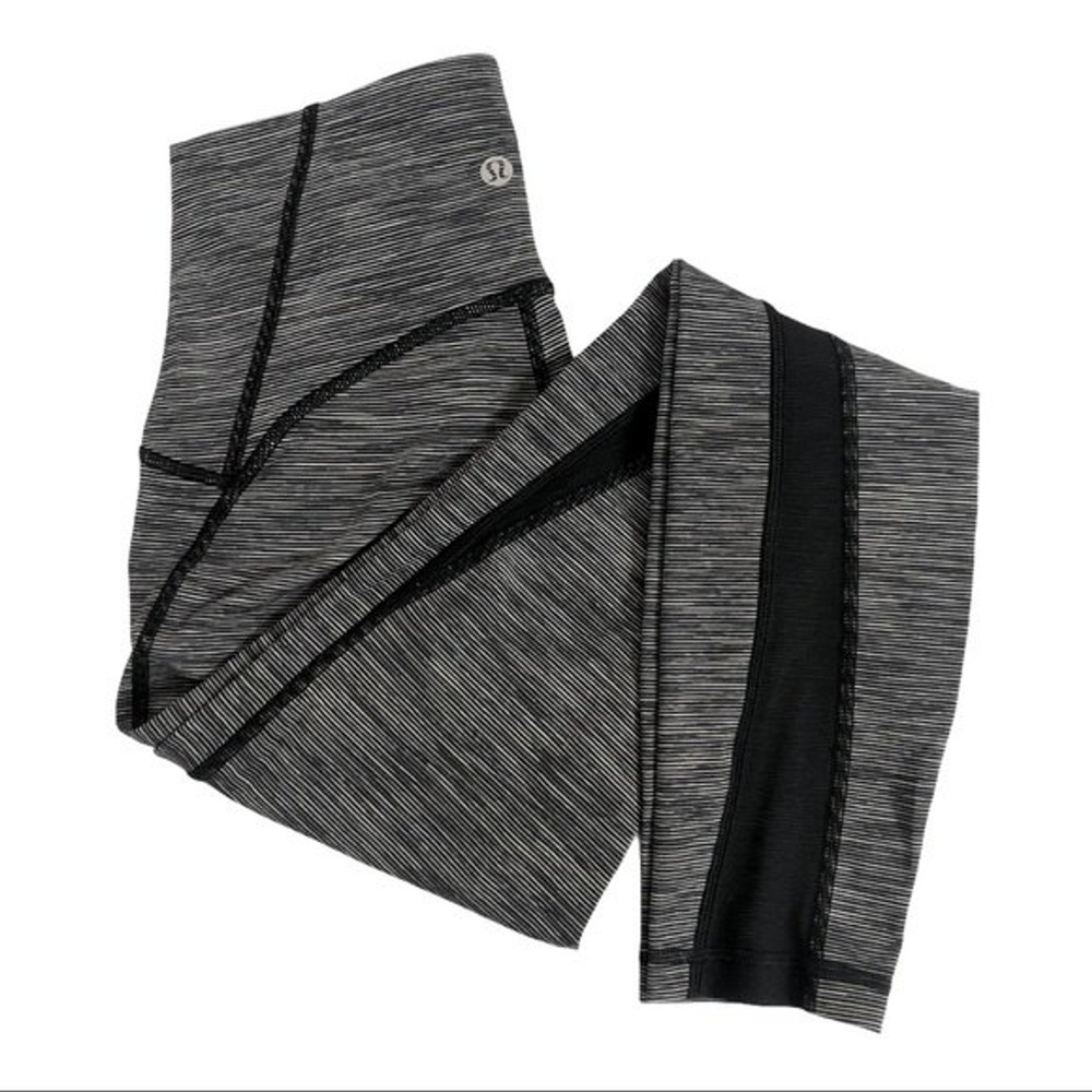 Lululemon Train Times Size 2 High Rise Leggings 7/8 Pant 25