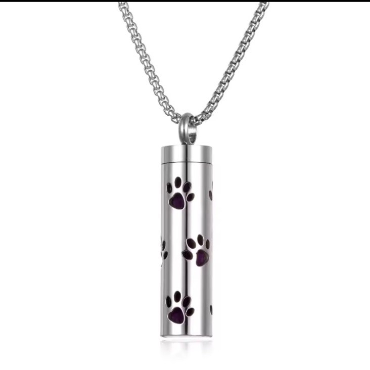 Stainless Steel Dog Paw Aromatherapy Diffuser Pendant Necklace for Essential Oils