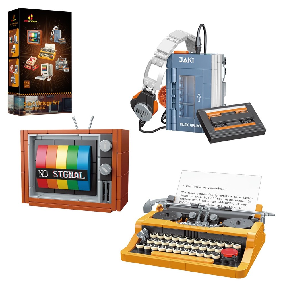 Typewriter Walkman TV Retro Building Set 660pcs Display