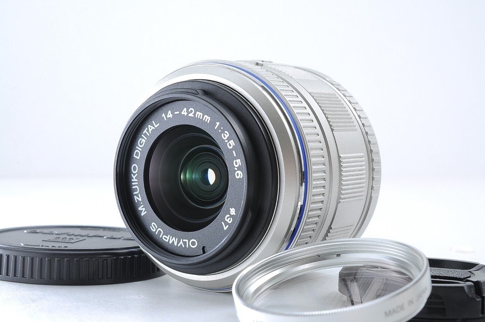 Olympus M.Zuiko 14-42mm f/3.5-5.6 II R DIGITAL Lens Silver MSC w/filter -MINT-