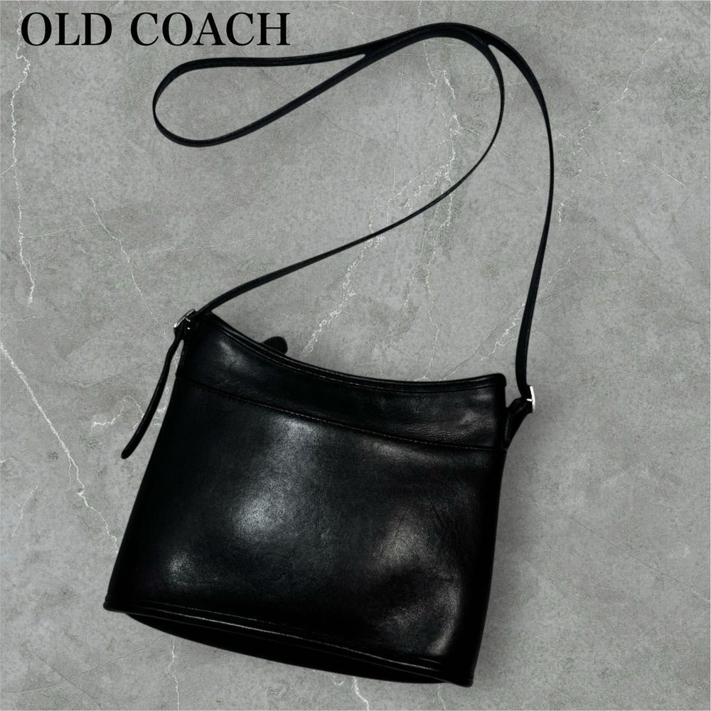 Vintage COACH Crossbody Shoulder Bag in Excellent Condition - Made in USA