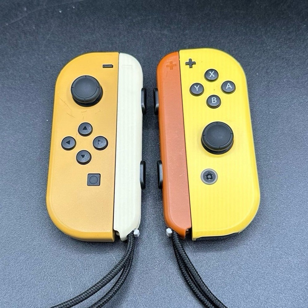 Pokemon Let’s Go Pikachu Eevee Nintendo Switch Joy-con