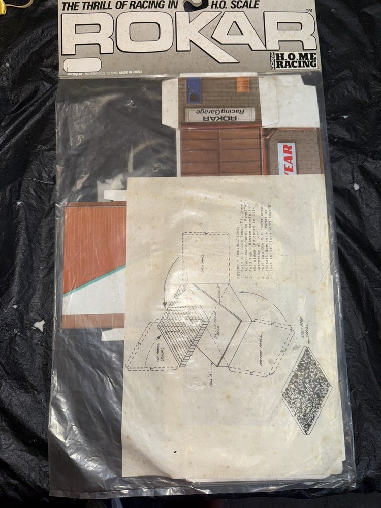 Vintage ROKAR M HO SCALE GOODYEAR TOKAR RACING GARAGE MIP UNOPENED SLOT CARS