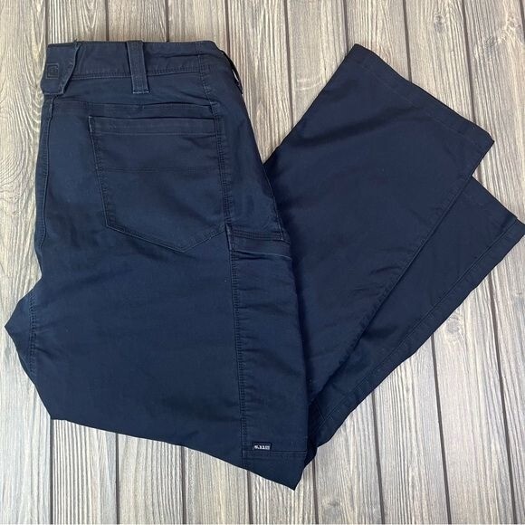 5.11 Tactical Men's 38 x 30 Navy Blue Cargo Work Pants Zipper Pockets