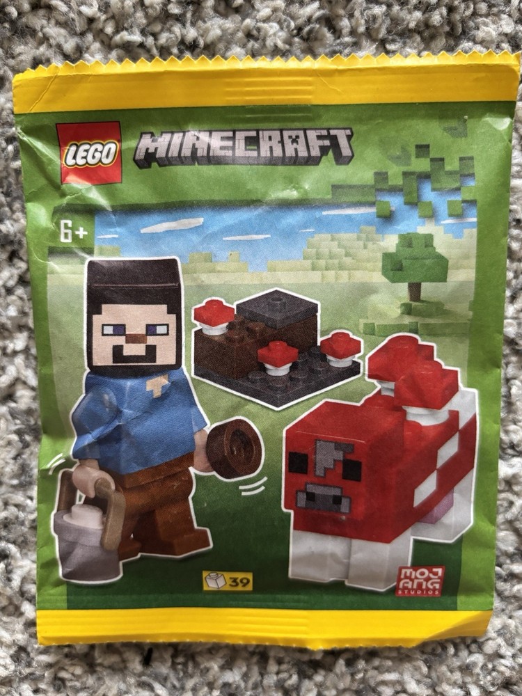 Lego Minecraft Steve with Mooshroom paper bag