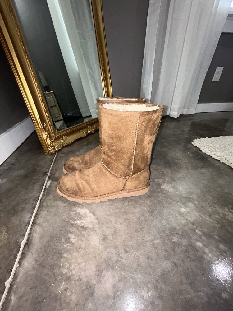 Women's Bear Paw Brown Suede Winter Boots Size 10 Medium