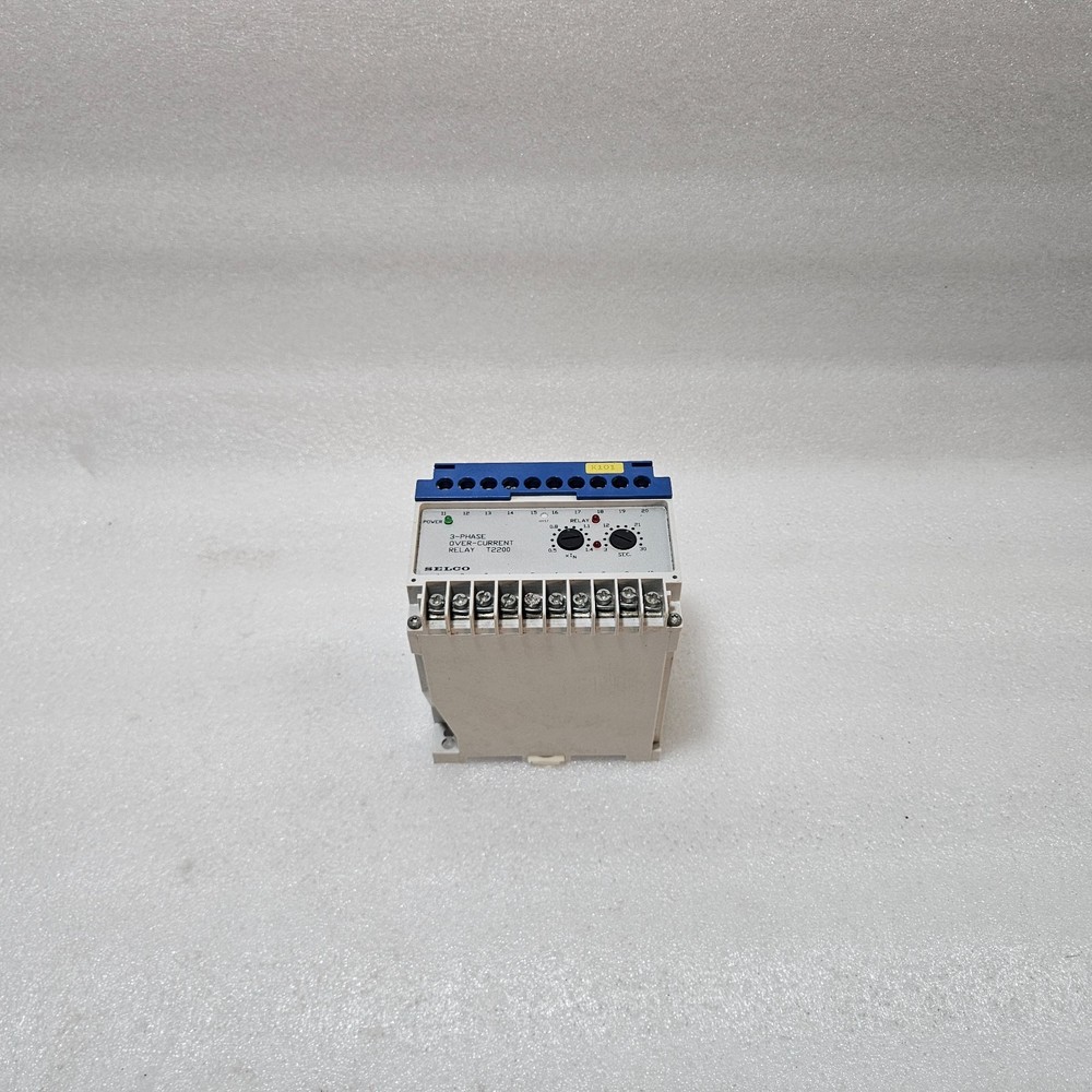 SELCO T2200-02 3-PHASE OVERCURRENT RELAY 400/450VAC 5A LATCHING PROTECTION RELAY