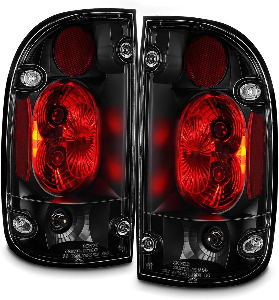 Black Tail Brake Light Pair Left Right for 2001-2004 Toyota Tacoma JDM
