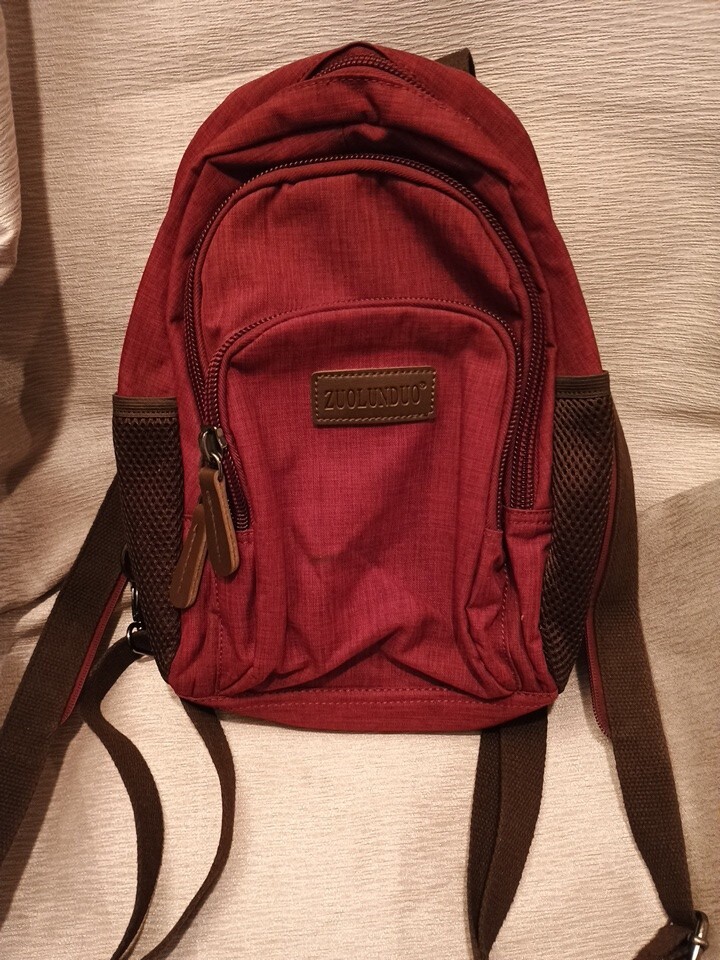 Zuolunduo Sling Bag Backpack Purse Gray/Brown Multiple Pockets Convertible