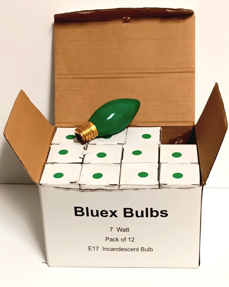 Bluex C9 Green Bulbs 7 Watt 12 Piece Christmas Lights Replacement Open Box