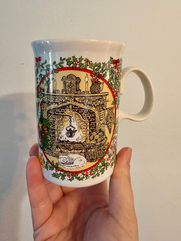 Vintage Dunoon Porcelain Kitty Cat Christmas Mug Made in Scotland