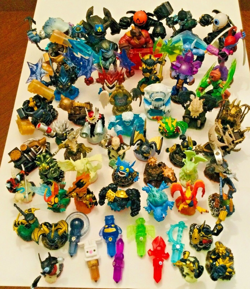 SKYLANDERS USED HUGE LOT Buy 3, Get 1 FREE - Free shipping over $10 🎁 🎁