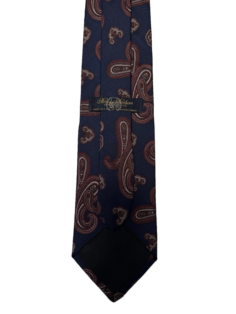 Brooks Brothers Silk Tie USA  Navy Red Paisley Classic Vintage Necktie 3.5x57