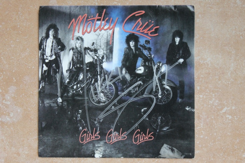 Nikki Sixx Signed Motley Crue Girls Girls Girls Autographed Record 45 The Dirt