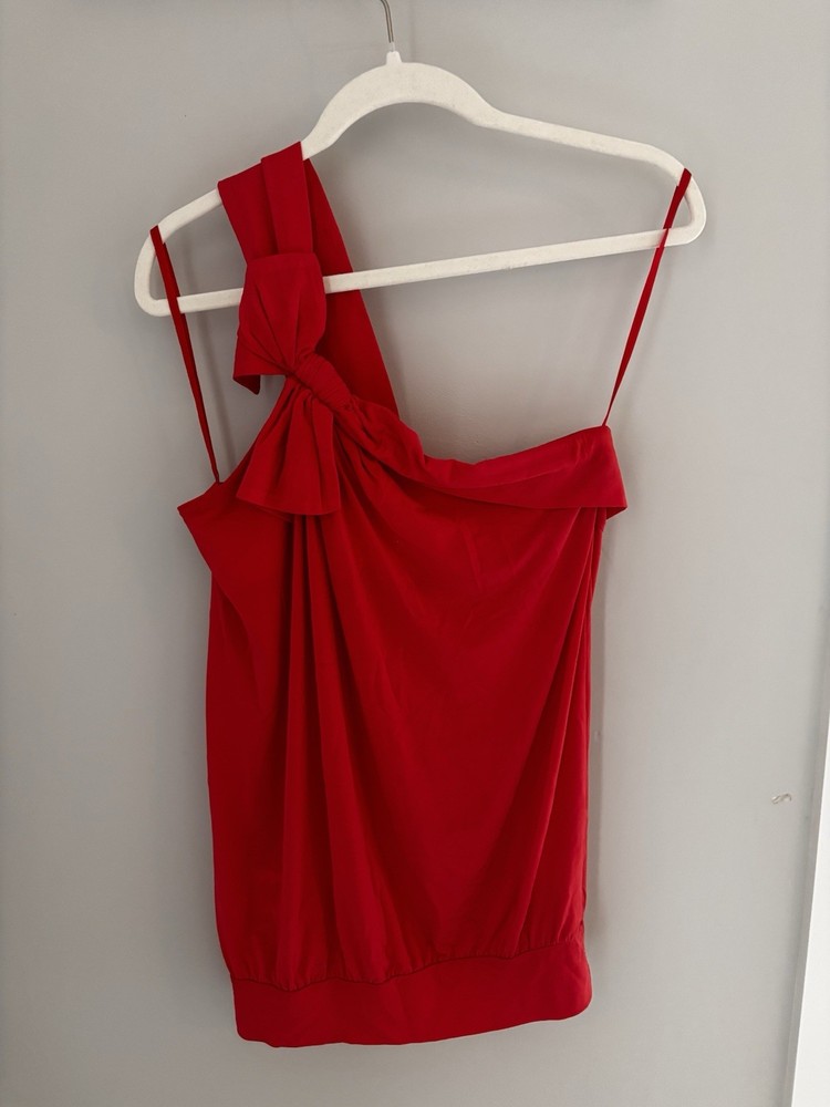 BCBGMAXAZRIA Red One Shoulder Bow Accent Sleeveless Blouse for Women Size S