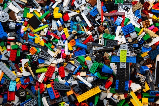 LEGO® - 1kg Bricks, Parts & Pieces Bundle - Great Value - Loads in Stock!!