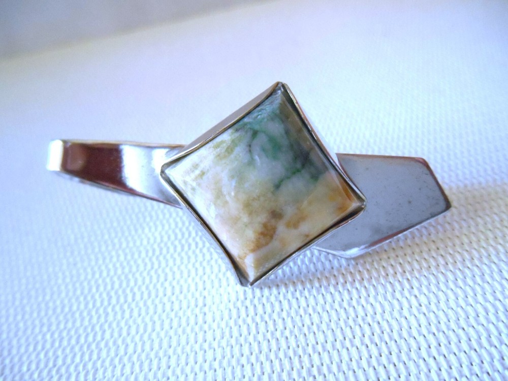 Men's Silvertone Green Gemstone Tie Clip