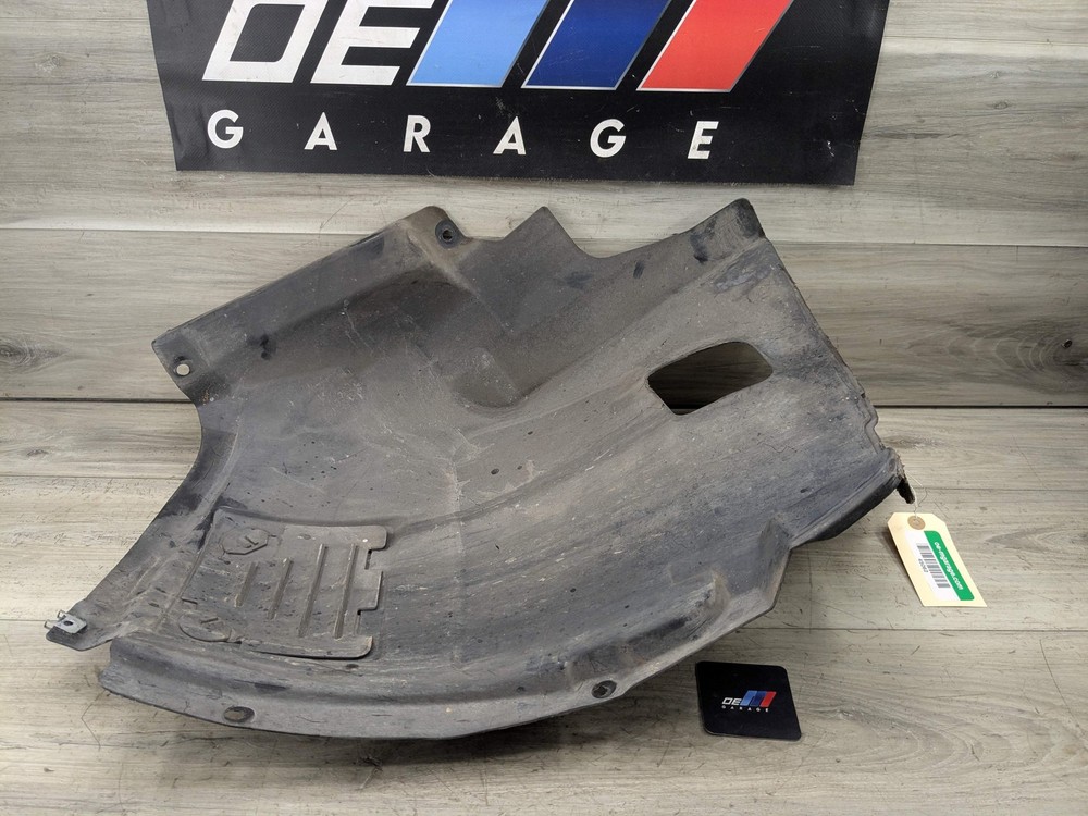 OEM BMW E82 E88 128 135 M SPORT Left Driver Fender Liner Wheel Splash Shield